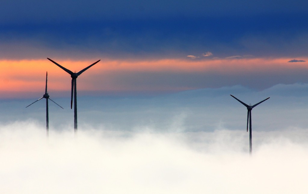 windmills-1048981_1280.jpg